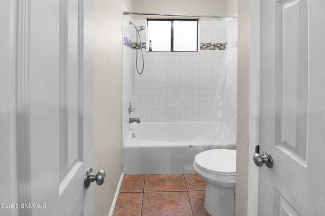 3006 Buena Vida Circle, Las Cruces, NM 88011