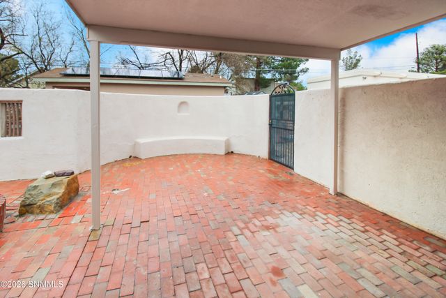 3006 Buena Vida Circle, Las Cruces, NM 88011