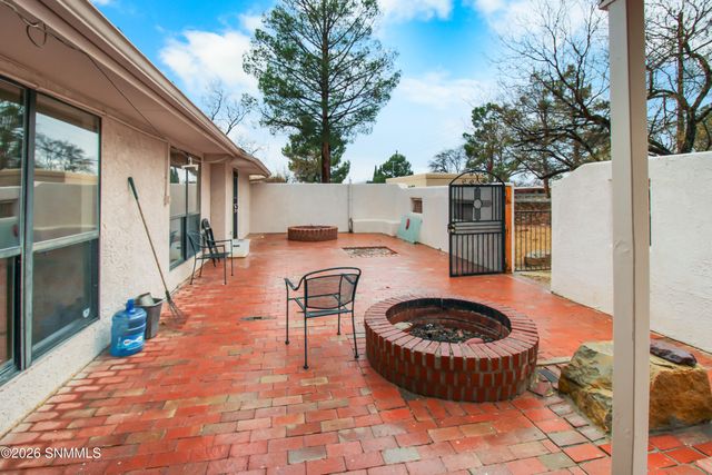 3006 Buena Vida Circle, Las Cruces, NM 88011