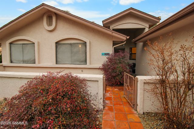 3006 Buena Vida Circle, Las Cruces, NM 88011