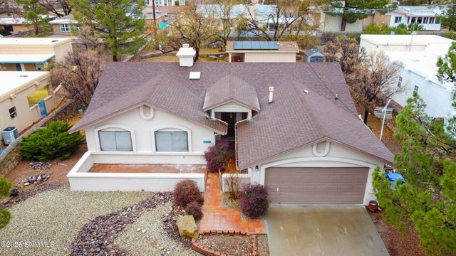 3006 Buena Vida Circle, Las Cruces, NM 88011