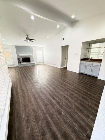 4319 Crenshaw Dr, Midland, TX 79705