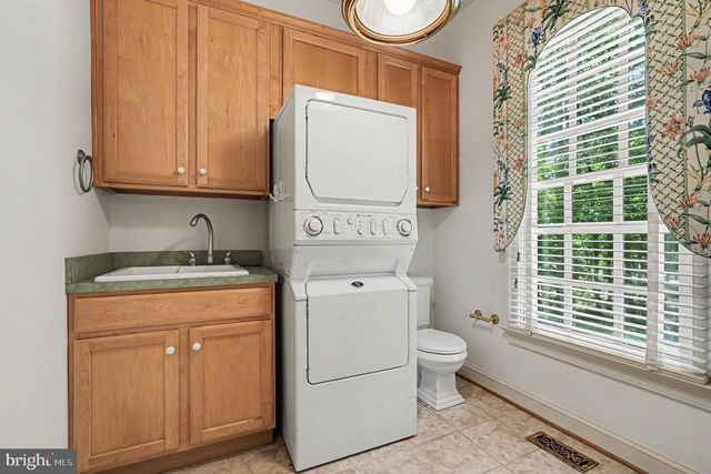 13517 5TH CORPS LN, Fredericksburg, VA 22407