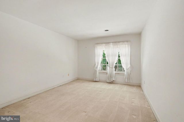 13517 5TH CORPS LN, Fredericksburg, VA 22407