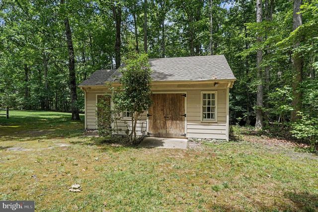13517 5TH CORPS LN, Fredericksburg, VA 22407