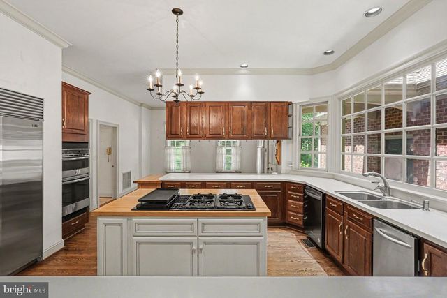 13517 5TH CORPS LN, Fredericksburg, VA 22407