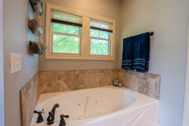 1902 SW 18th Street, Ankeny, IA 50023
