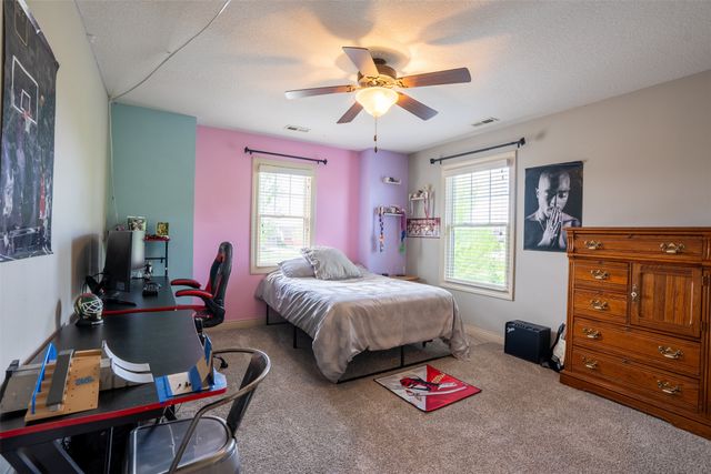 1902 SW 18th Street, Ankeny, IA 50023