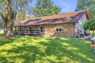 298 E 1100 N, Wheatfield, IN 46392