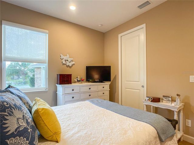 1010 NANTUCKET SOUND, Mount Dora, FL 32757