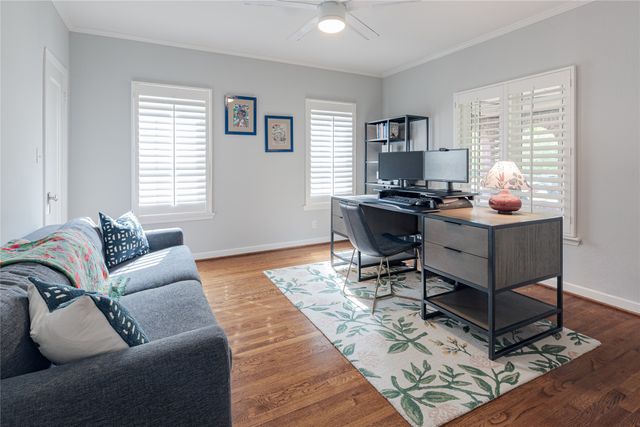 5515 Vanderbilt Avenue, Dallas, TX 75206