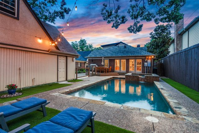 5515 Vanderbilt Avenue, Dallas, TX 75206