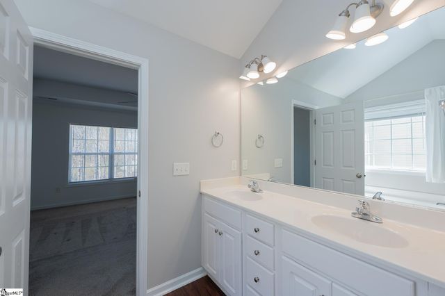 815 Bayshore Lane, Moore, SC 29369