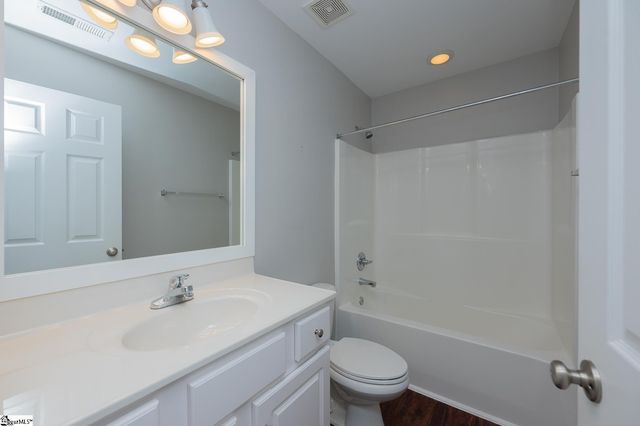 815 Bayshore Lane, Moore, SC 29369