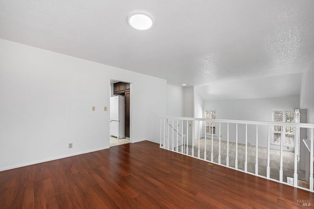 9239 Lakewood Dr, Windsor, CA 95492