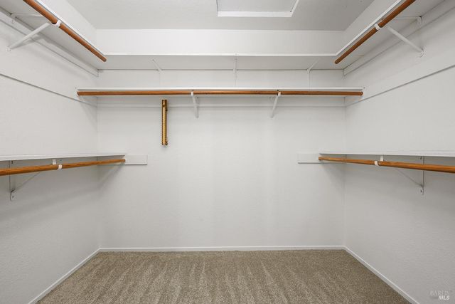 9239 Lakewood Dr, Windsor, CA 95492