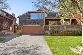 9239 Lakewood Dr, Windsor, CA 95492