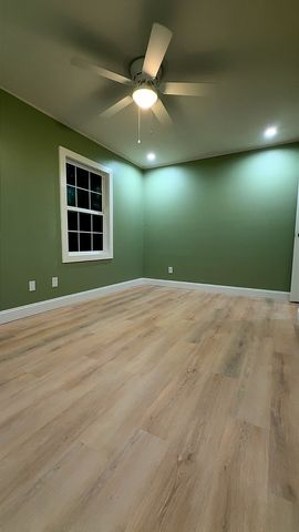 12527 Greenbriar Road, Carterville, IL 62918