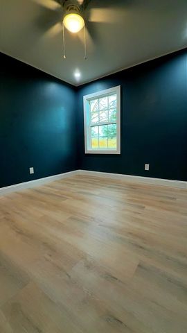 12527 Greenbriar Road, Carterville, IL 62918