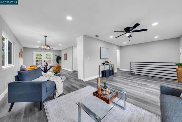 124 Purdue Dr, Vallejo, CA 94589