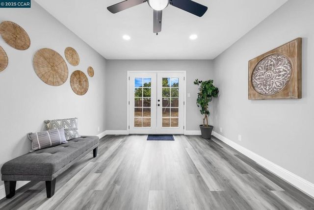 124 Purdue Dr, Vallejo, CA 94589