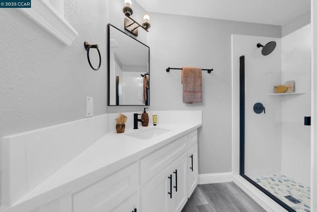 124 Purdue Dr, Vallejo, CA 94589