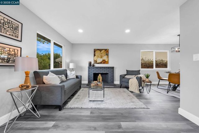 124 Purdue Dr, Vallejo, CA 94589