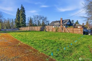 324 E 40th Street, Tacoma, WA 98404