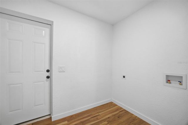1205 E KNIGHTS GRIFFIN ROAD, Plant City, FL 33565