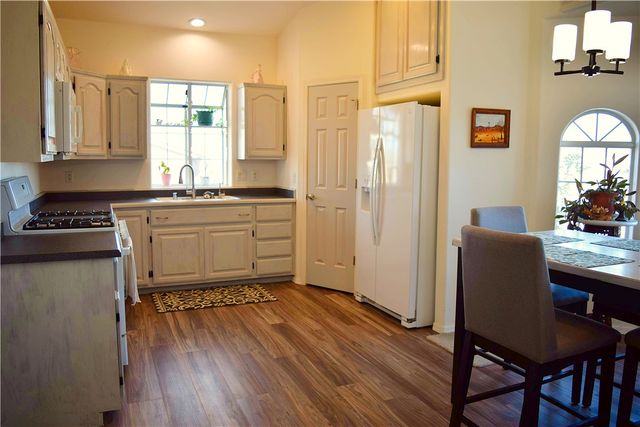 7560 E Cayuse Drive, Kingman, AZ 86401