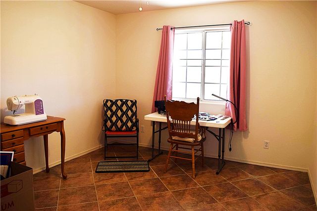 7560 E Cayuse Drive, Kingman, AZ 86401