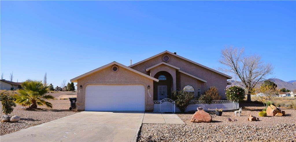7560 E Cayuse Drive, Kingman, AZ 86401