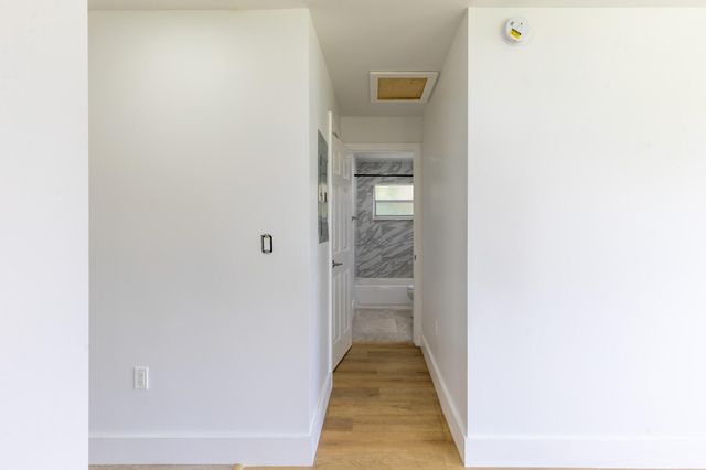 2921 NW 11TH Street, Fort Lauderdale, FL 33311
