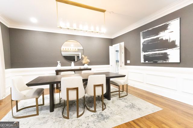 700 S Brighton Court NW, Atlanta, GA 30327
