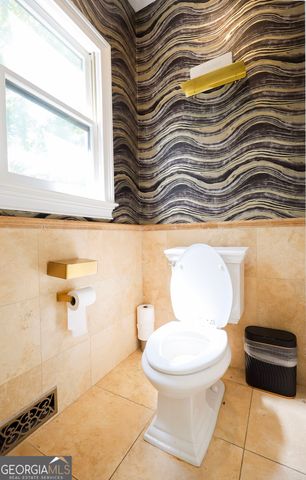 700 S Brighton Court NW, Atlanta, GA 30327