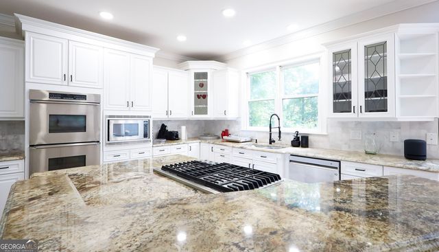 700 S Brighton Court NW, Atlanta, GA 30327