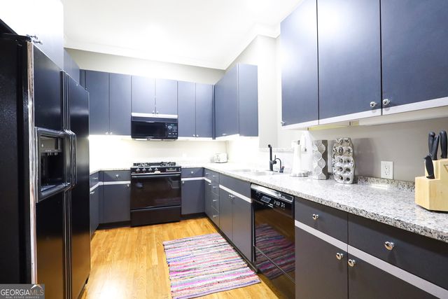 700 S Brighton Court NW, Atlanta, GA 30327