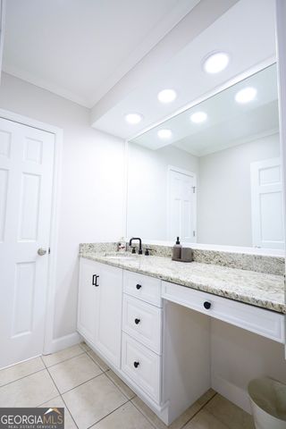 700 S Brighton Court NW, Atlanta, GA 30327