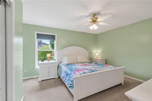 810 Pine crest Avenue, Kearney, MO 64060