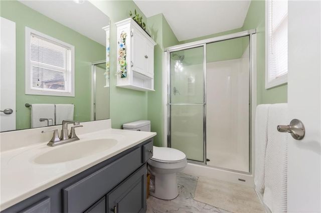 810 Pine crest Avenue, Kearney, MO 64060