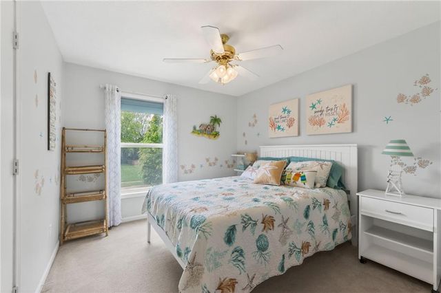 810 Pine crest Avenue, Kearney, MO 64060