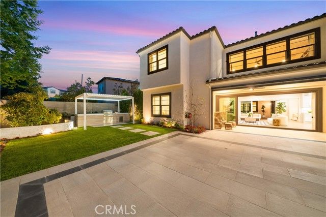 100 Bellatrix, Irvine, CA 92618