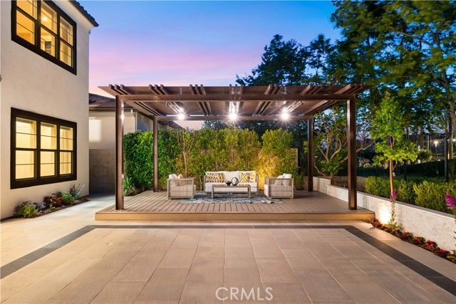 100 Bellatrix, Irvine, CA 92618