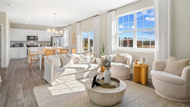 100 Crabapple Ln, North Sewickley Twp, PA 15010