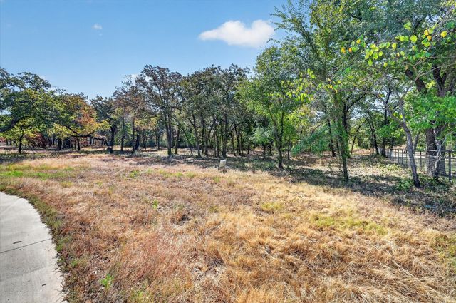 849 Gingers Way, Bartonville, TX 76226