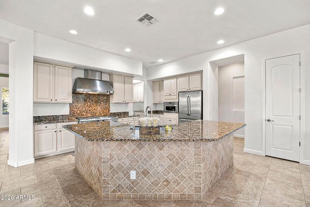 32210 N 56TH Place, Cave Creek, AZ 85331