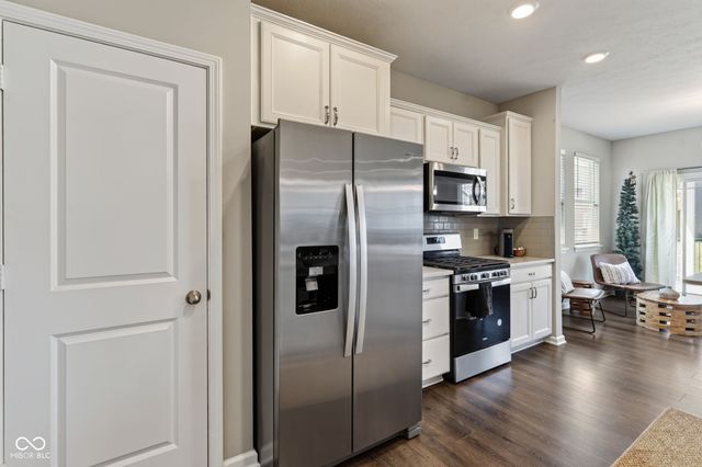 8816 Blackburn Street, Fortville, IN 46040