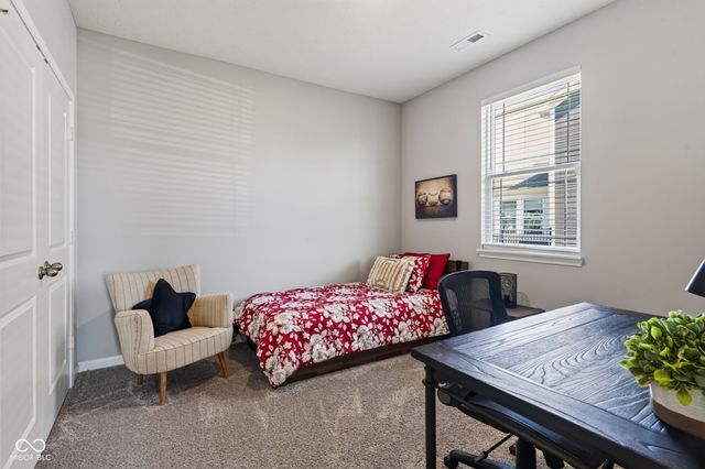 8816 Blackburn Street, Fortville, IN 46040