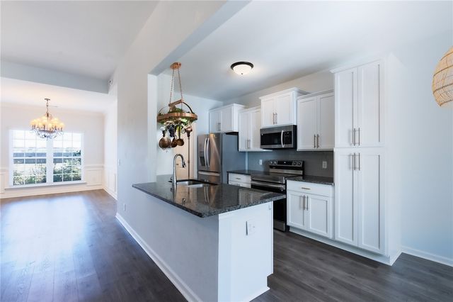 125 Halcyon Way NE, Ludowici, GA 31316