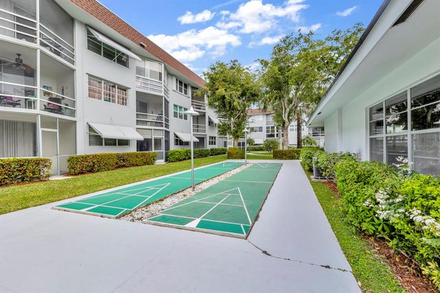 400 SE 10th Street 205, Deerfield Beach, FL 33441